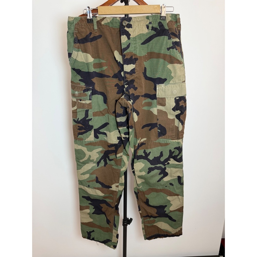US Military Woodland Camo Cargo Pants Ripstop Medium Long Distressed 0486